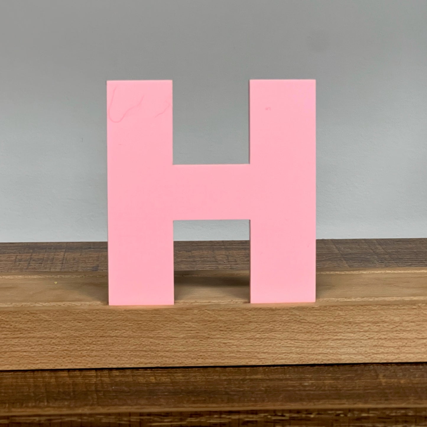 Kryliq Individual Letters: 5” Modern Style - Matte Pastel Pink